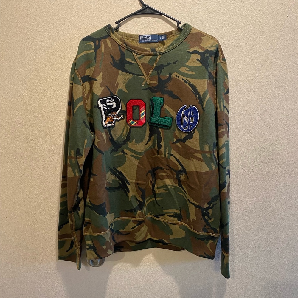 Polo sweater size large *RARE VINTAGE*